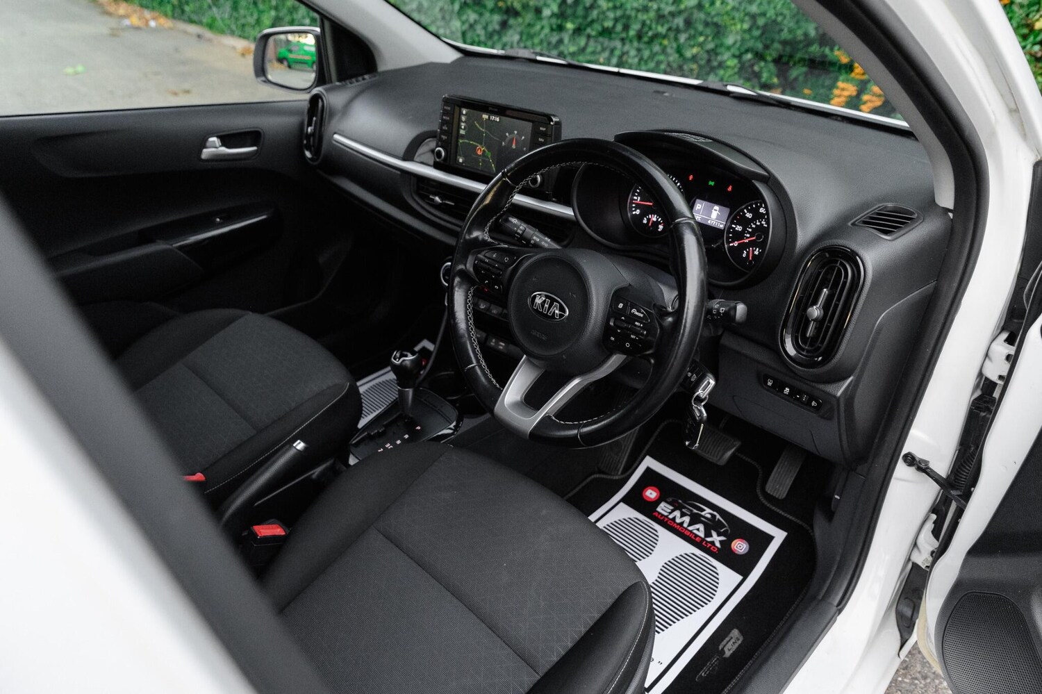 Used Kia Picanto 2017 for sale - 76398340: Photo 3