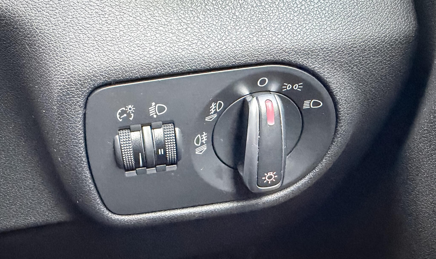 Used Audi A1 for sale - 77331339: Photo 29