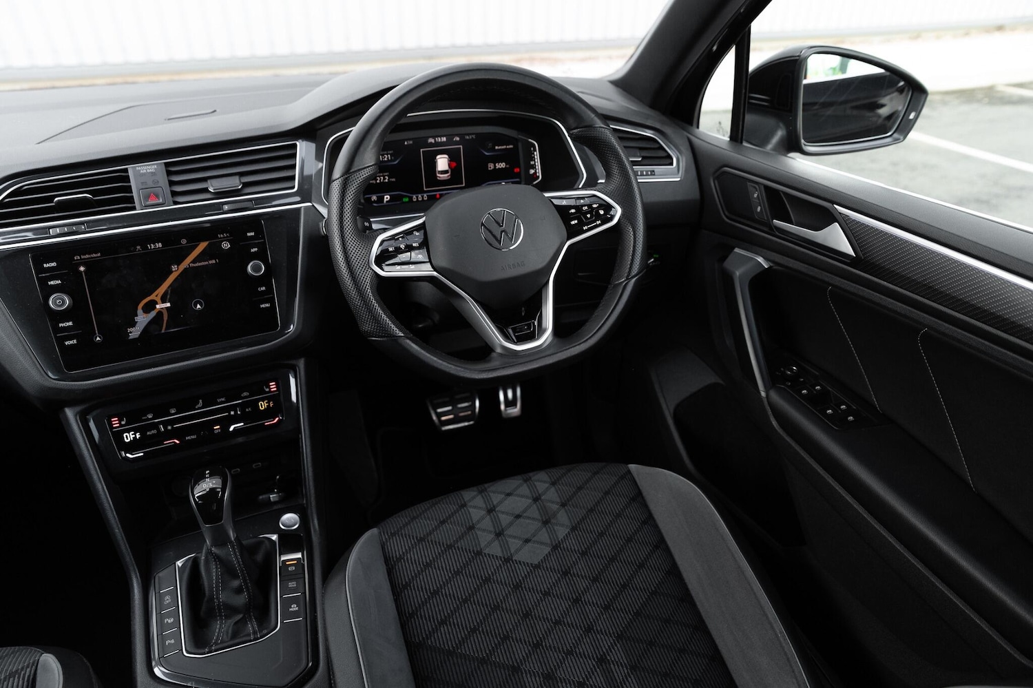 Used Volkswagen Tiguan 2020 for sale - 76201289: Photo 14