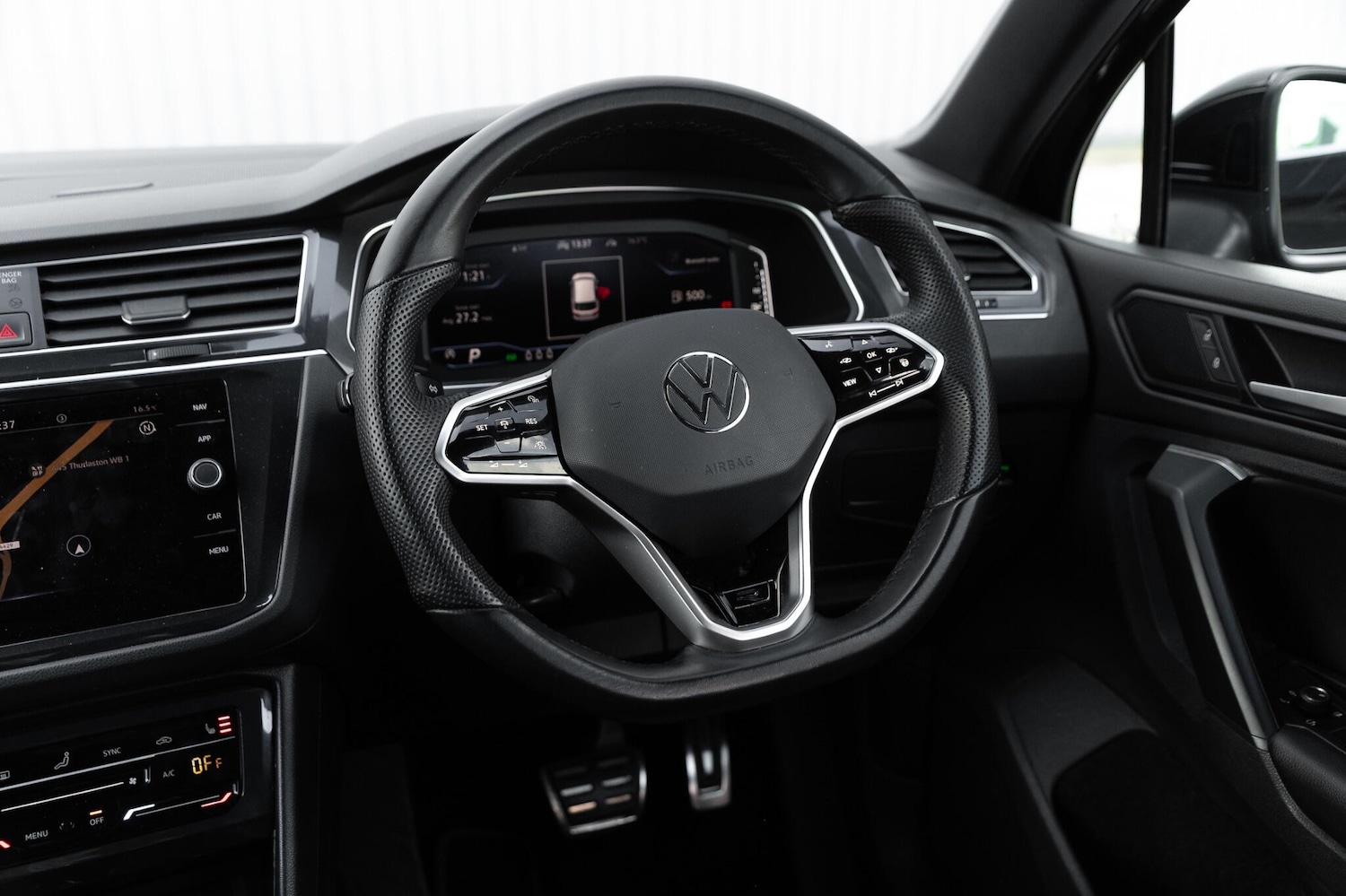 Used Volkswagen Tiguan 2020 for sale - 76201289: Photo 18