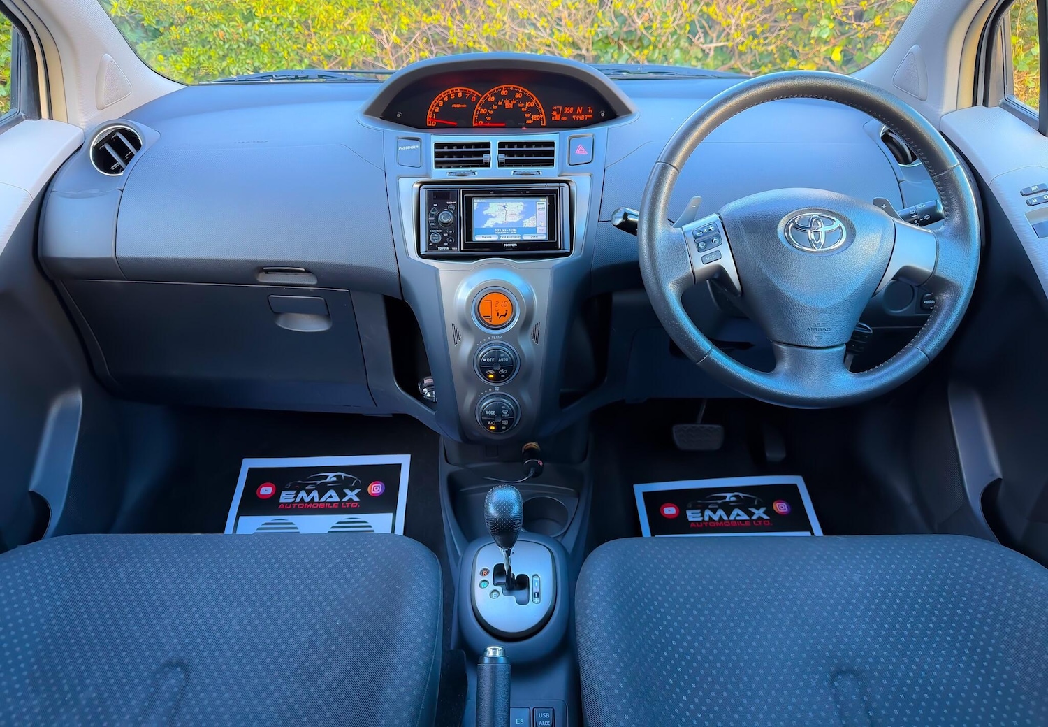 Used Toyota Yaris 2011 for sale - 78057795: Photo 11