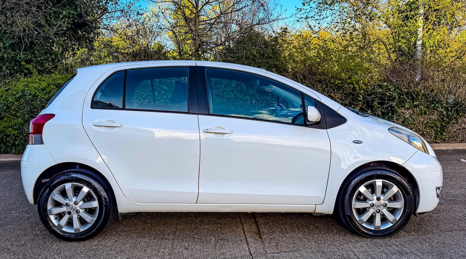 Used Toyota Yaris 2011 for sale - 78057795: Photo 13