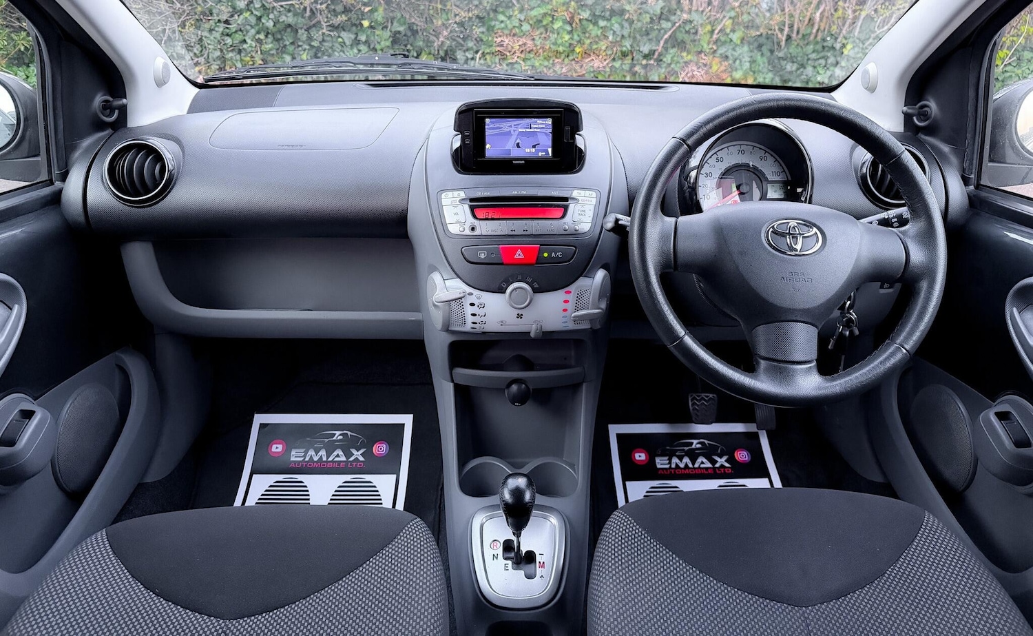 Used Toyota AYGO 2011 for sale - 77977980: Photo 12