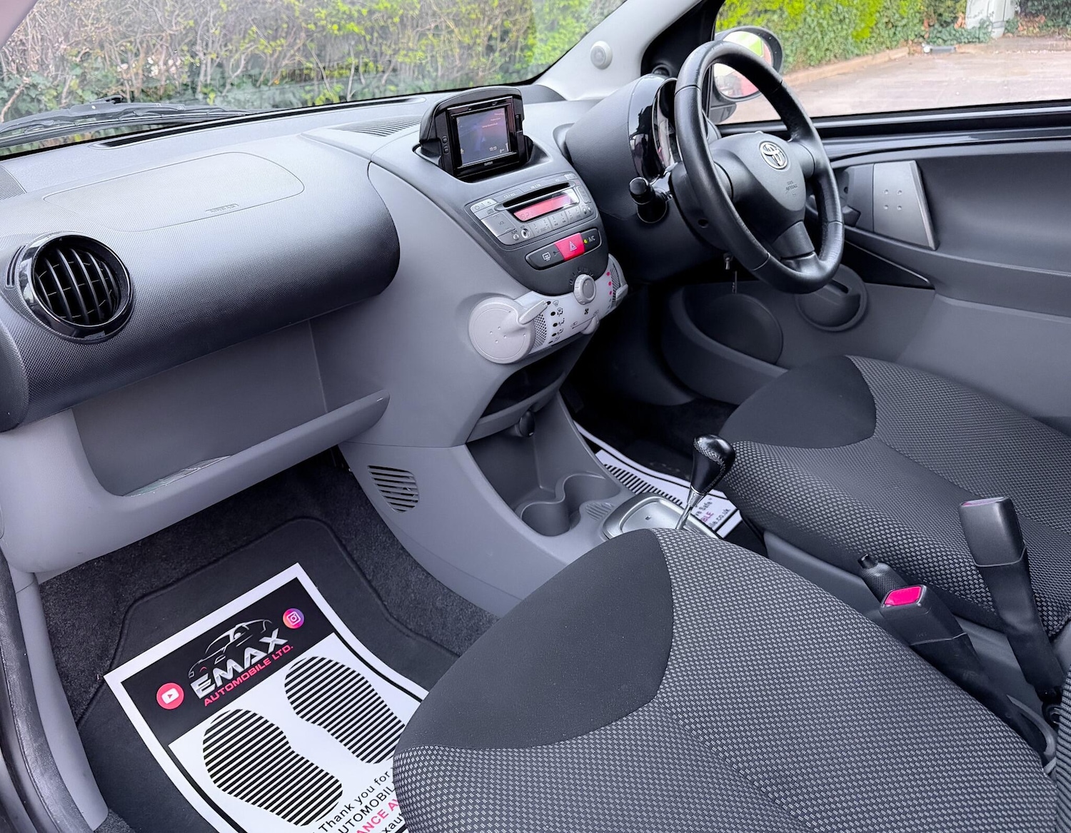 Used Toyota AYGO 2011 for sale - 77977980: Photo 16