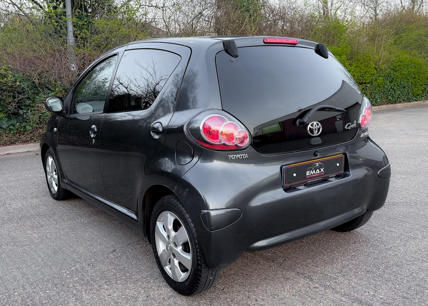 Used Toyota AYGO 2011 for sale - 77977980: Photo 23