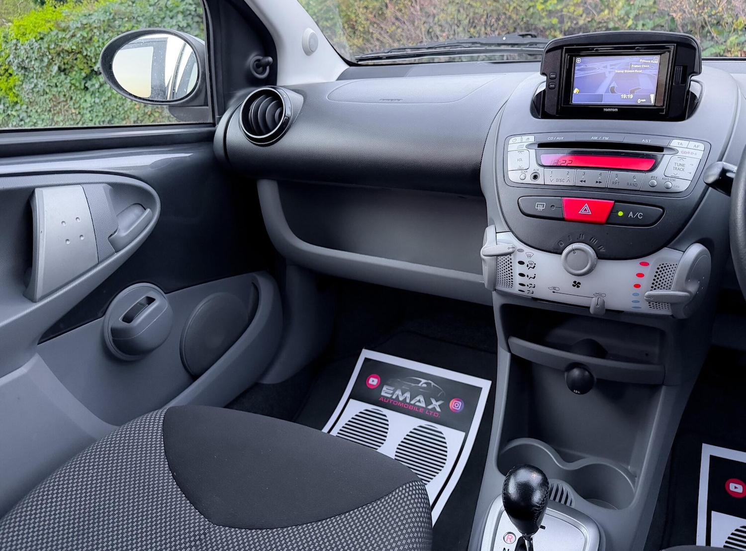 Used Toyota AYGO 2011 for sale - 77977980: Photo 27