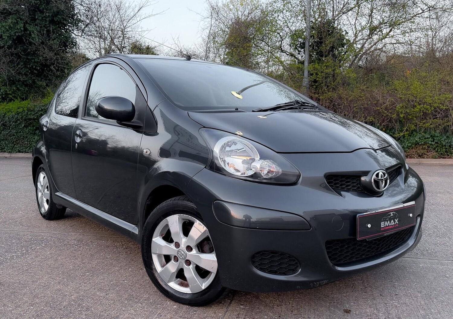 Used Toyota AYGO 2011 for sale - 77977980: Photo 5