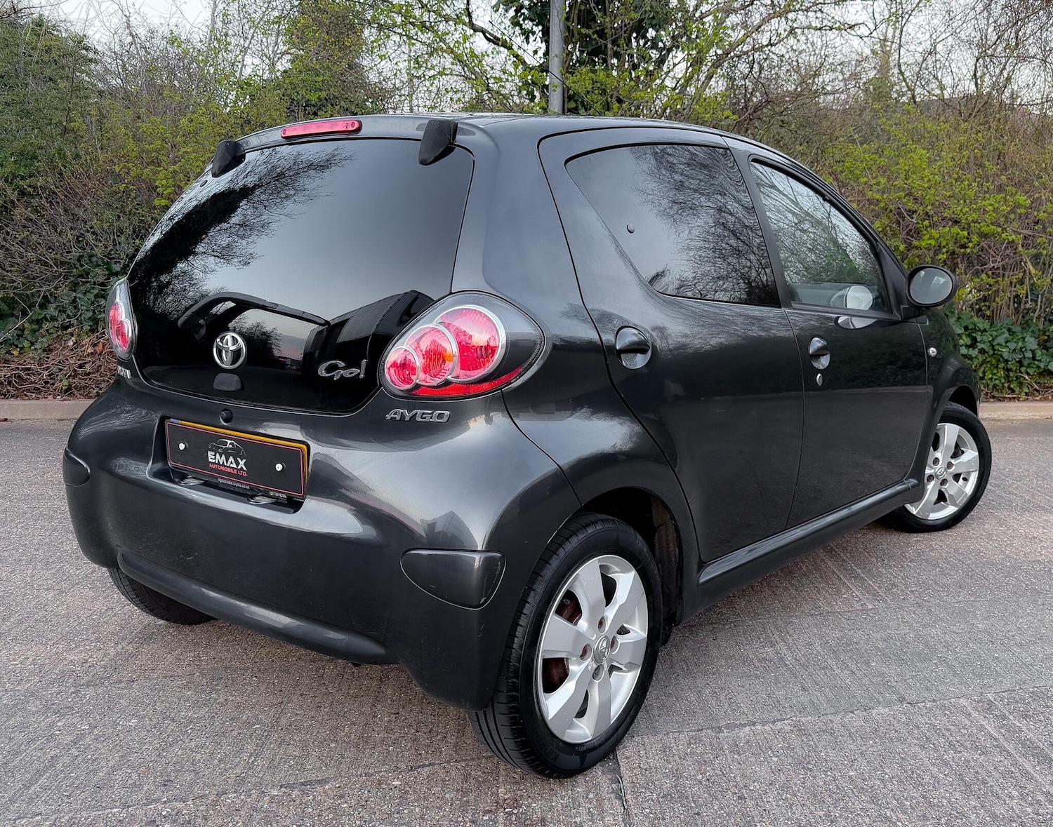 Used Toyota AYGO 2011 for sale - 77977980: Photo 9