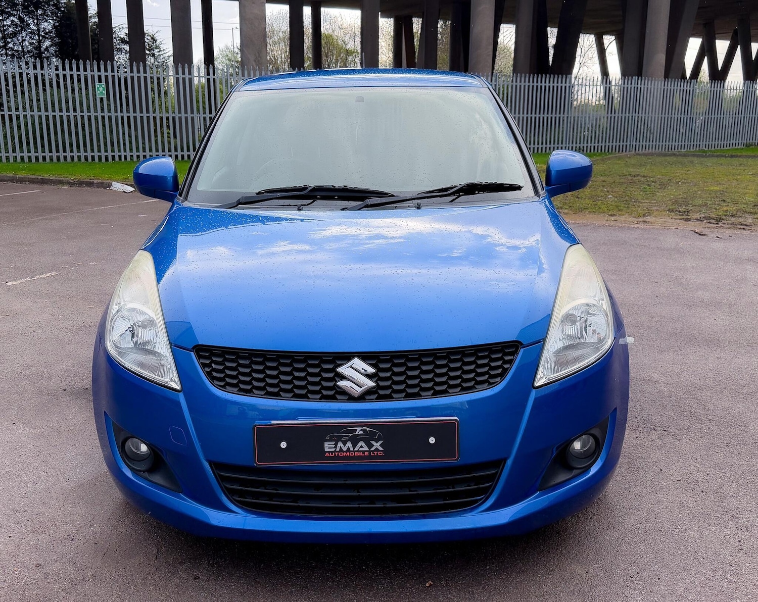 Used Suzuki Swift 2012 for sale - 78219956: Photo 2