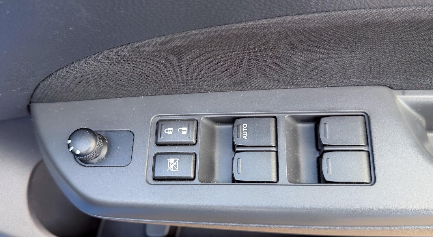 Used Suzuki Swift 2012 for sale - 78219956: Photo 25