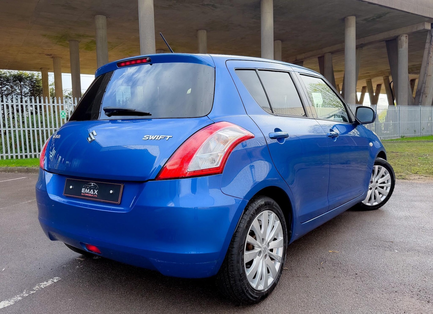 Used Suzuki Swift 2012 for sale - 78219956: Photo 9