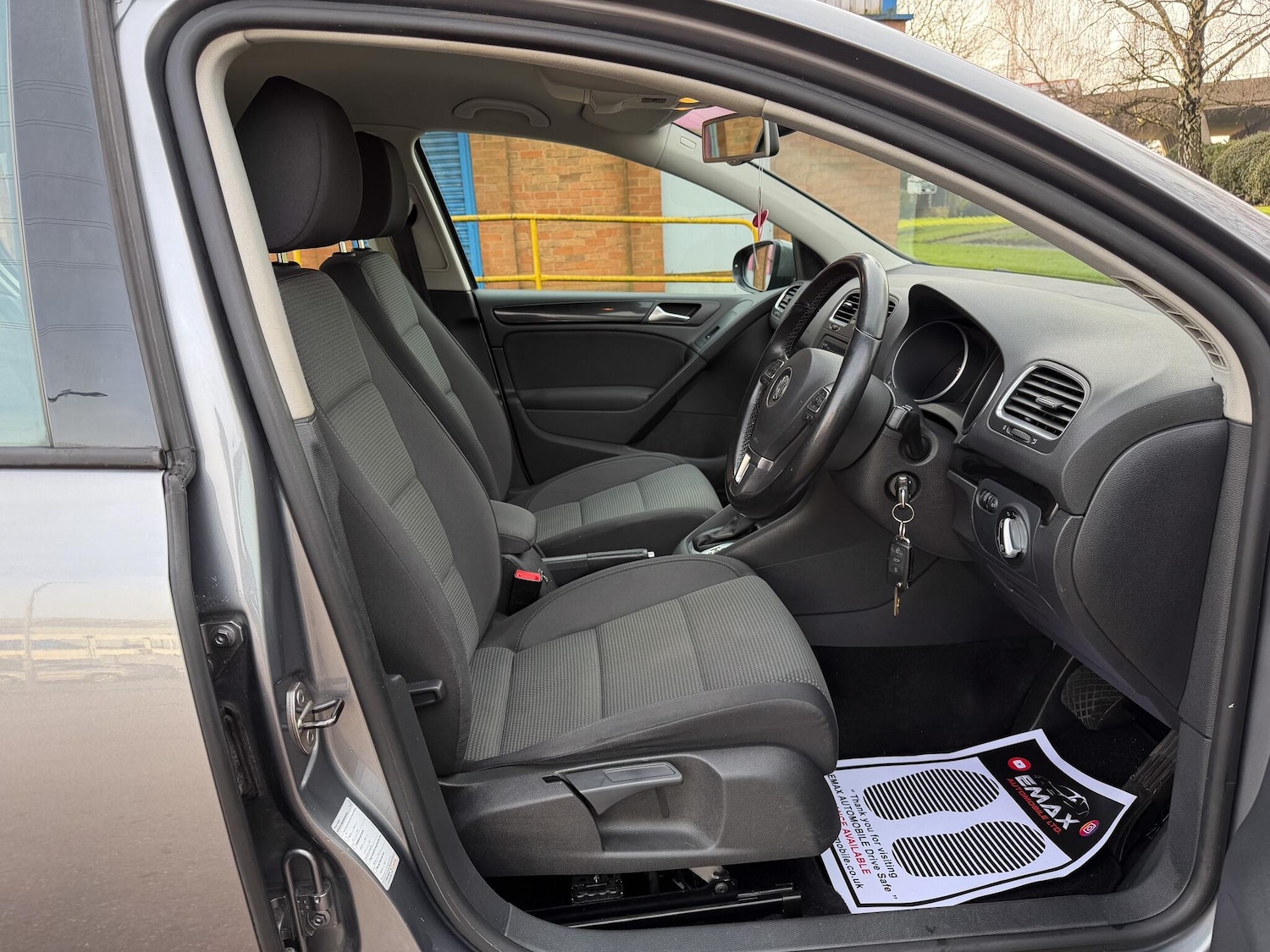 Used Volkswagen Golf 2011 for sale - 77203356: Photo 28