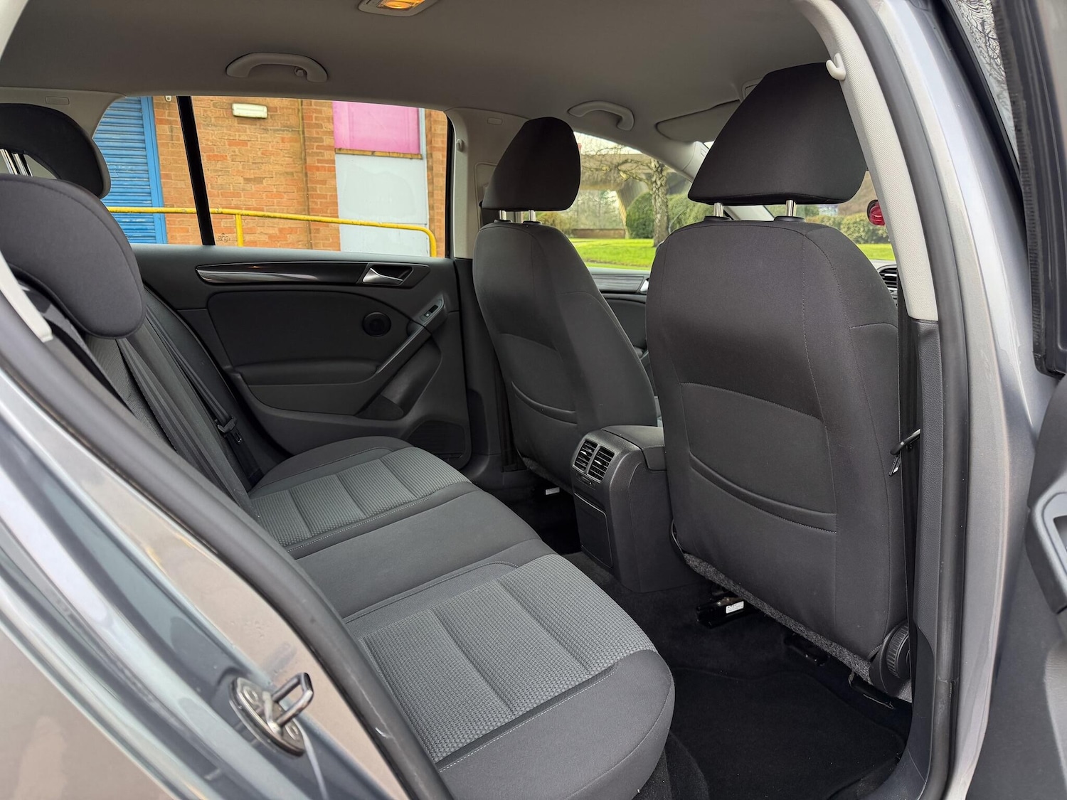 Used Volkswagen Golf 2011 for sale - 77203356: Photo 30