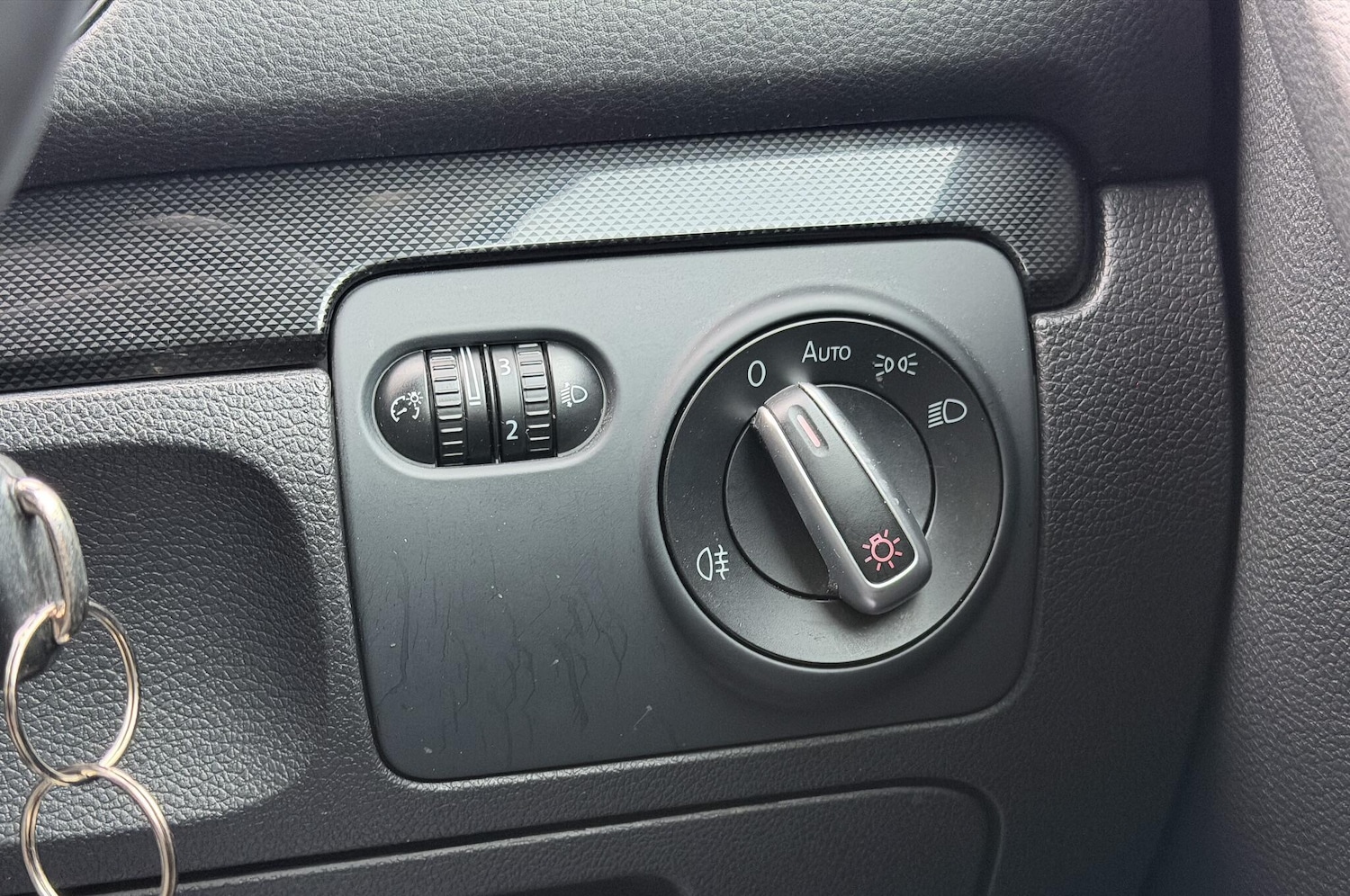 Used Volkswagen Golf 2011 for sale - 77203356: Photo 34