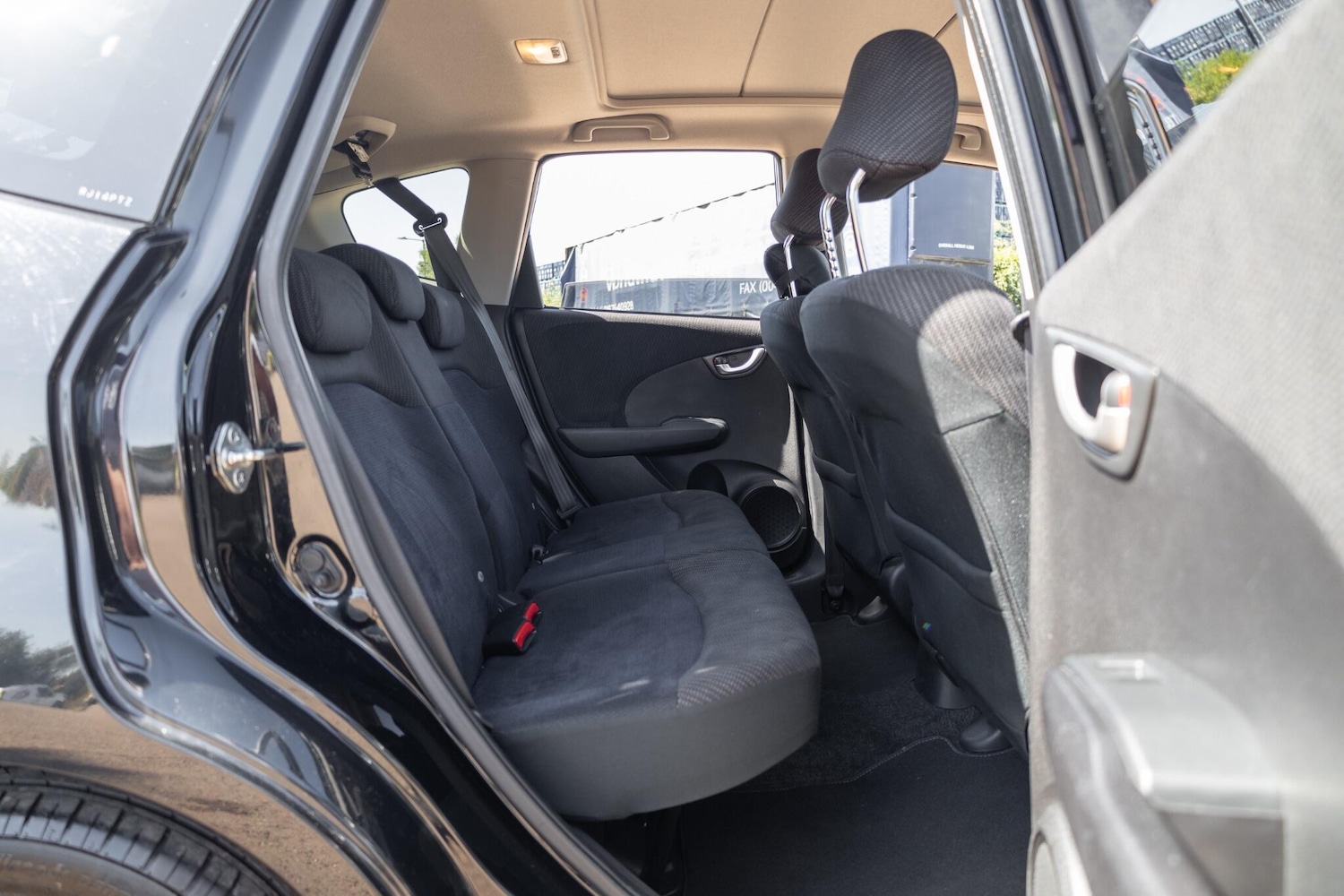 Used Honda Jazz 2014 for sale - 77696701: Photo 22