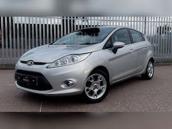 Used Ford Fiesta 2011 for sale - 76042778: Photo