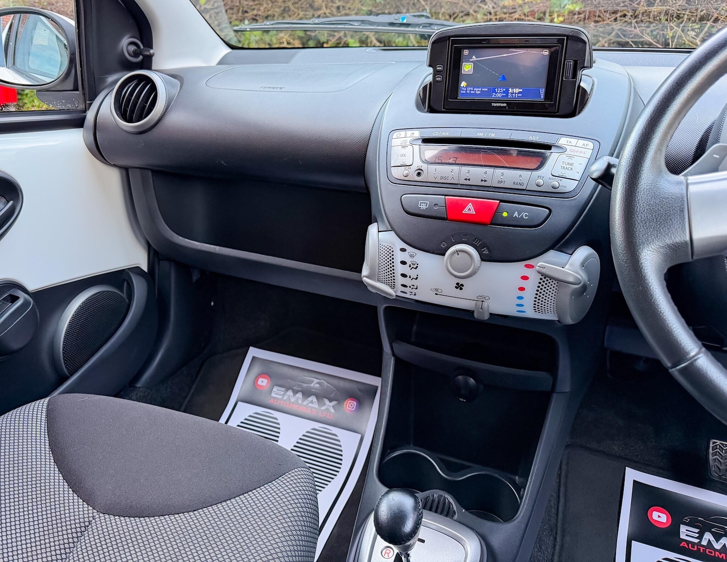 Used Toyota AYGO 2014 for sale - 76926827: Photo 24