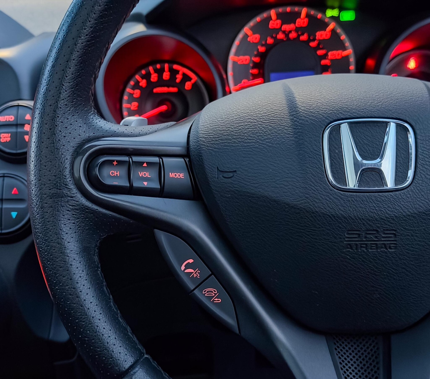 Used Honda Jazz 2014 for sale - 76913879: Photo 14