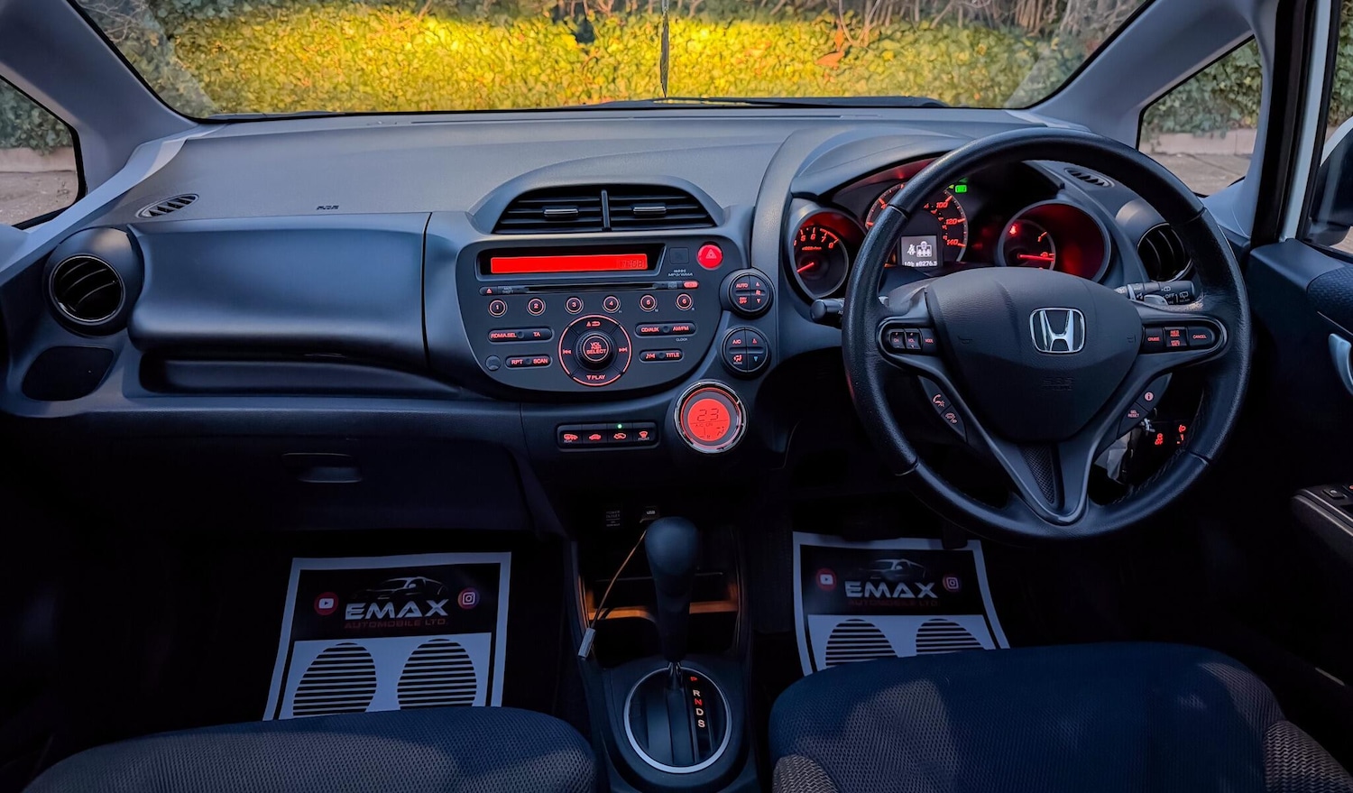 Used Honda Jazz 2014 for sale - 76913879: Photo 25