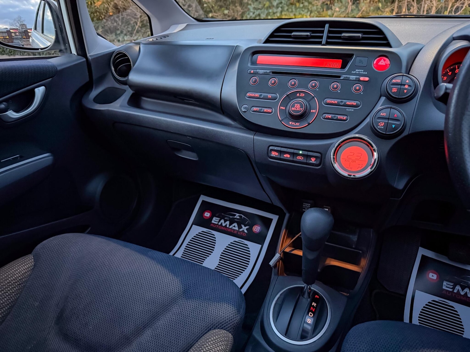 Used Honda Jazz 2014 for sale - 76913879: Photo 30