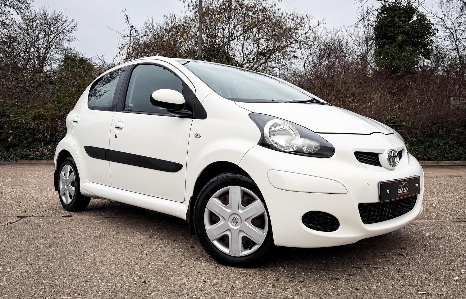 Used Toyota AYGO 2010 for sale - 77330534: Photo 25