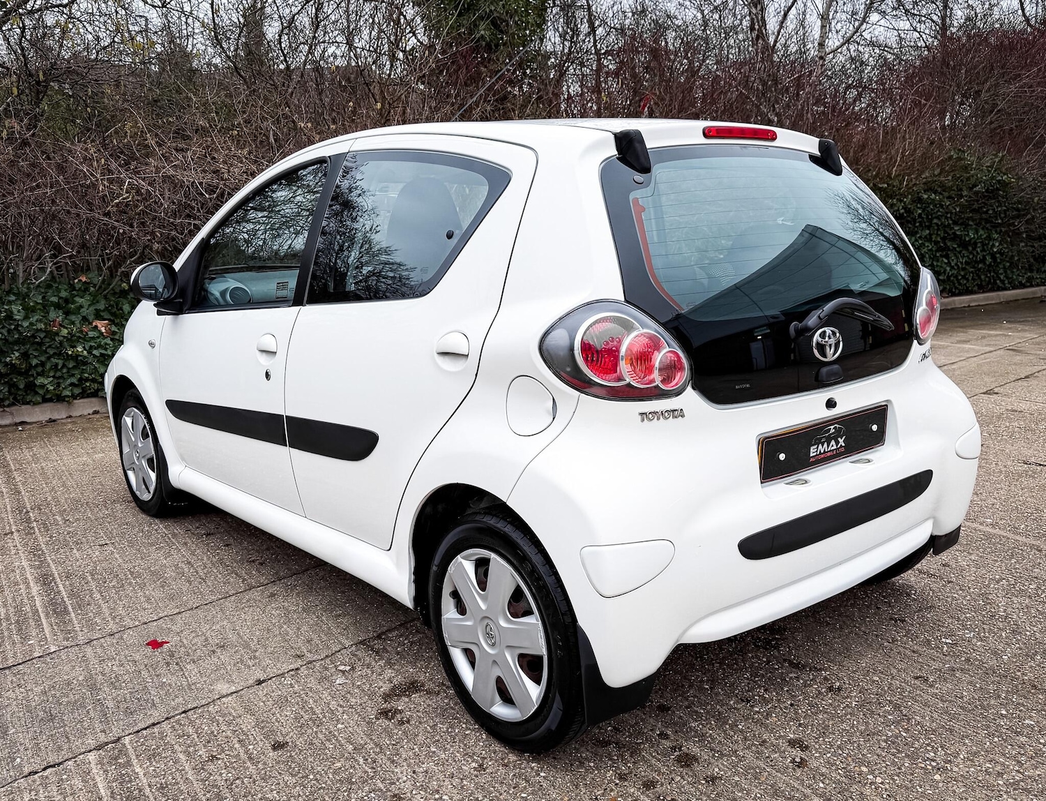 Used Toyota AYGO 2010 for sale - 77330534: Photo 26