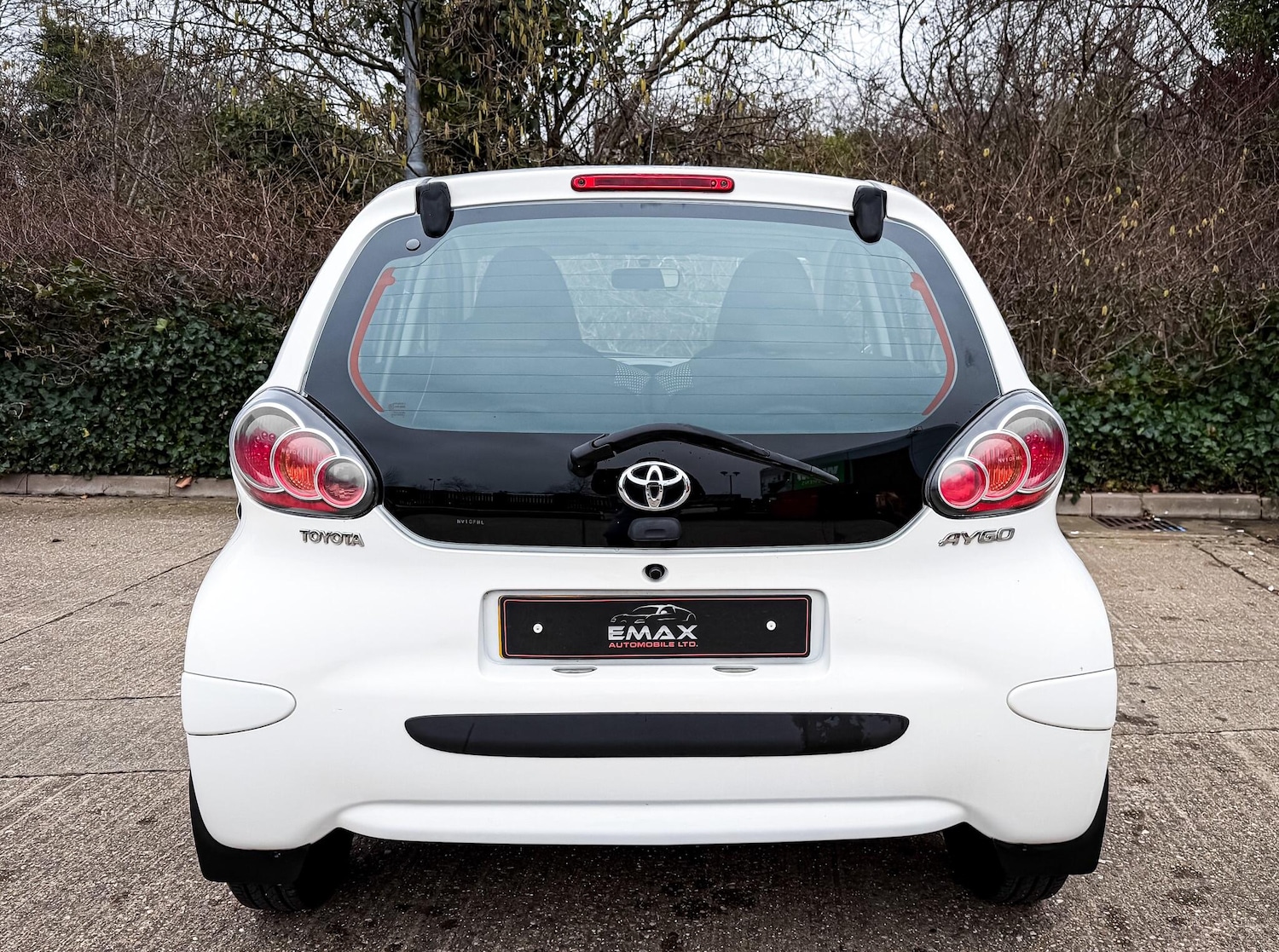 Used Toyota AYGO 2010 for sale - 77330534: Photo 27