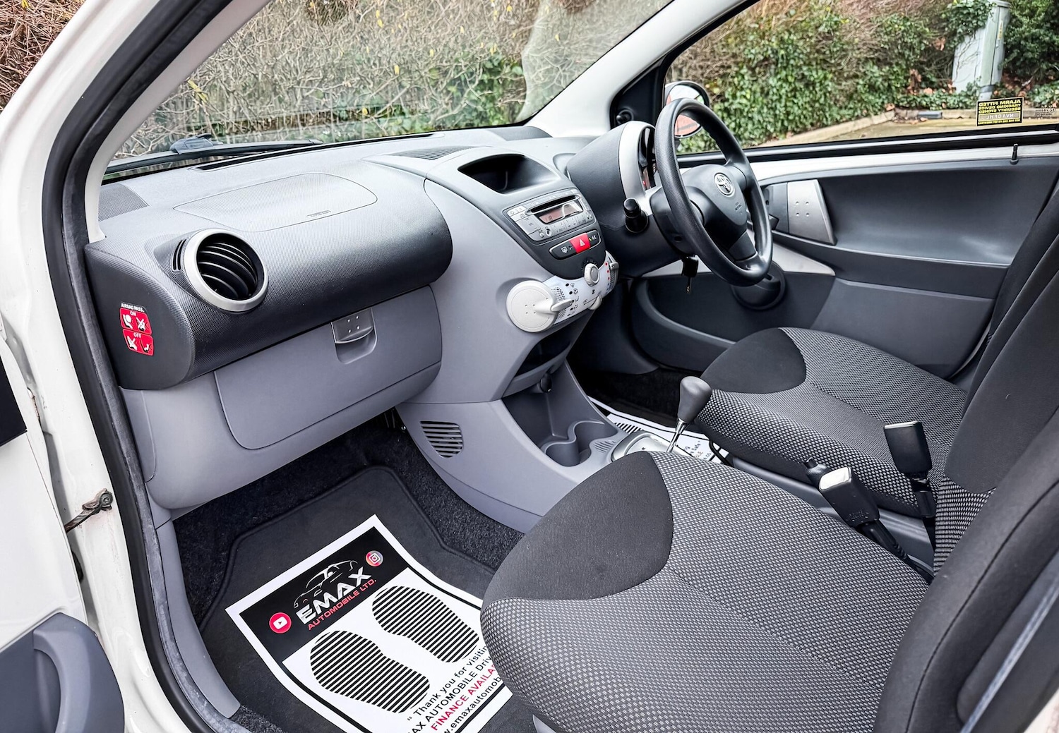 Used Toyota AYGO 2010 for sale - 77330534: Photo 30