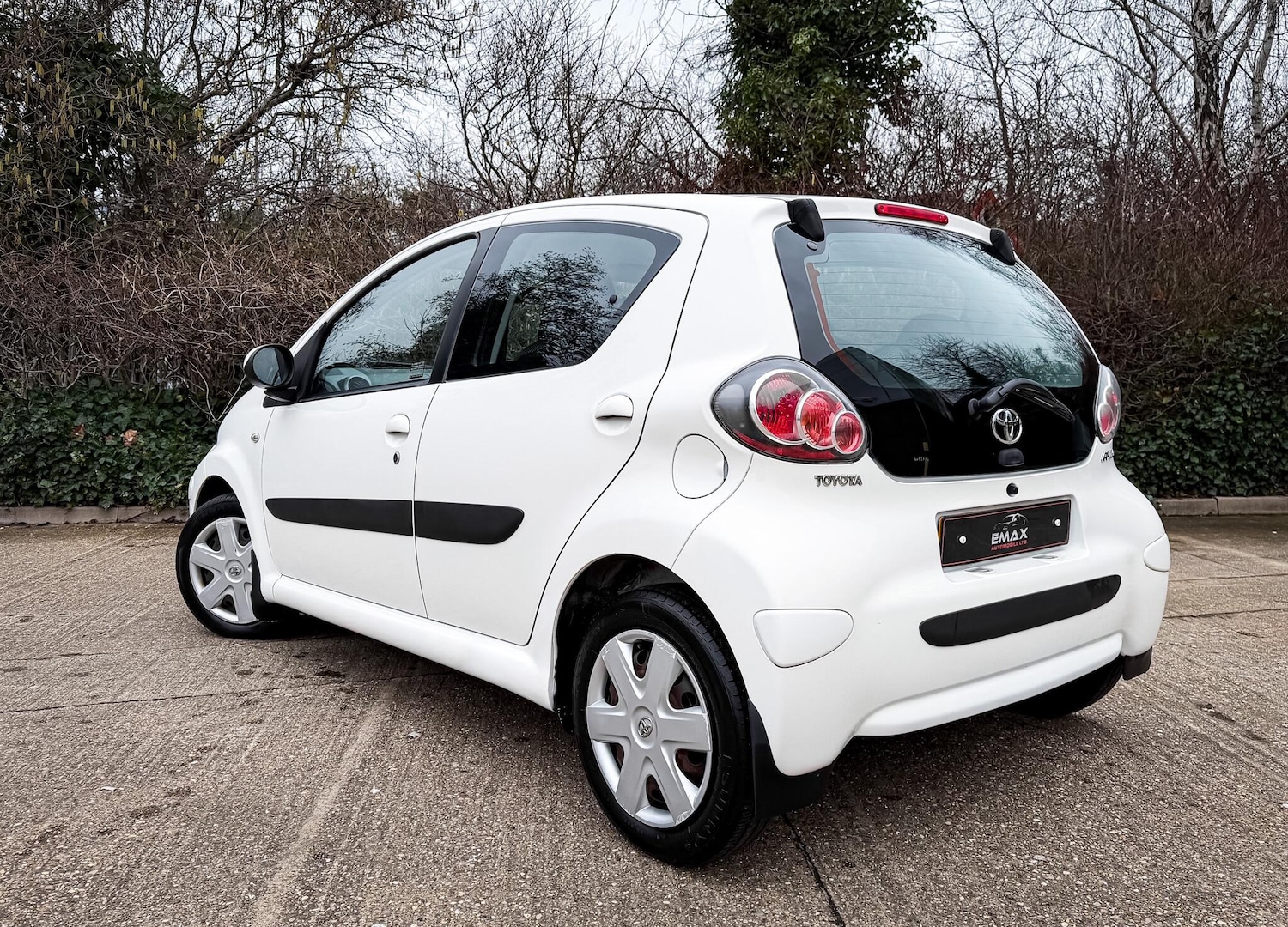Used Toyota AYGO 2010 for sale - 77330534: Photo 7