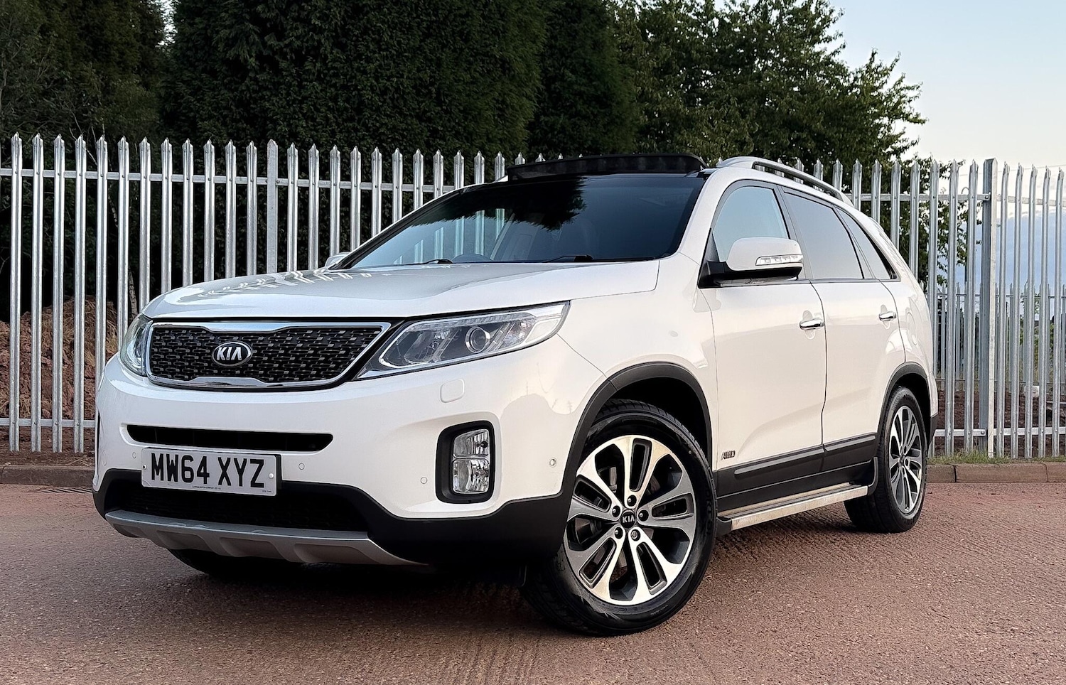 Used Kia Sorento for sale - 76899013: Photo 18