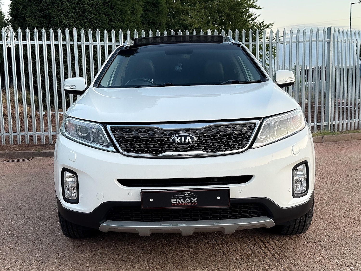 Used Kia Sorento for sale - 76899013: Photo 2