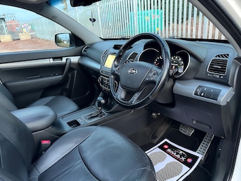 Used Kia Sorento 2014 for sale - 76899013: Photo