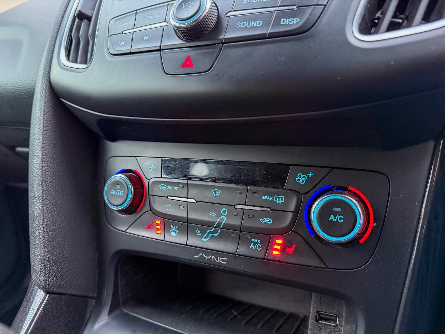 Used Ford Focus 2014 for sale - 76925889: Photo 38