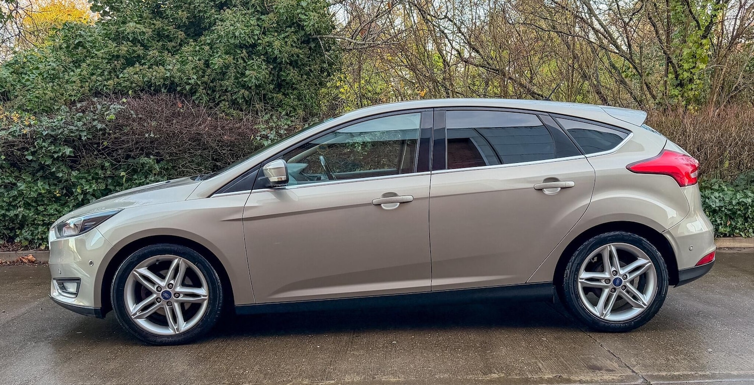 Used Ford Focus 2014 for sale - 76925889: Photo 6