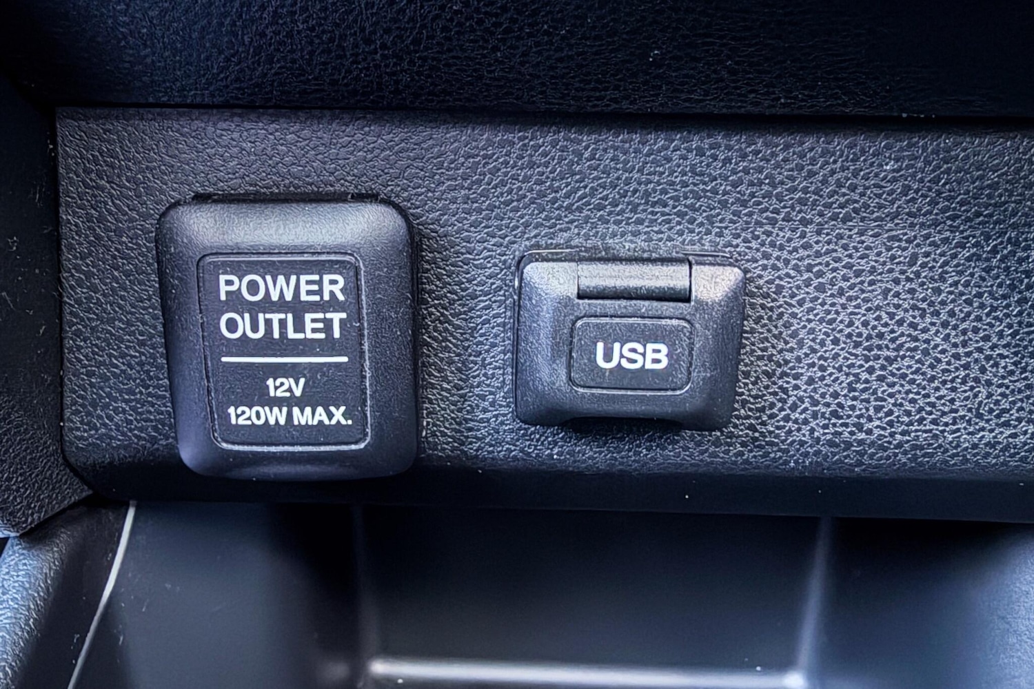 Used Honda Jazz 2012 for sale - 77015521: Photo 37