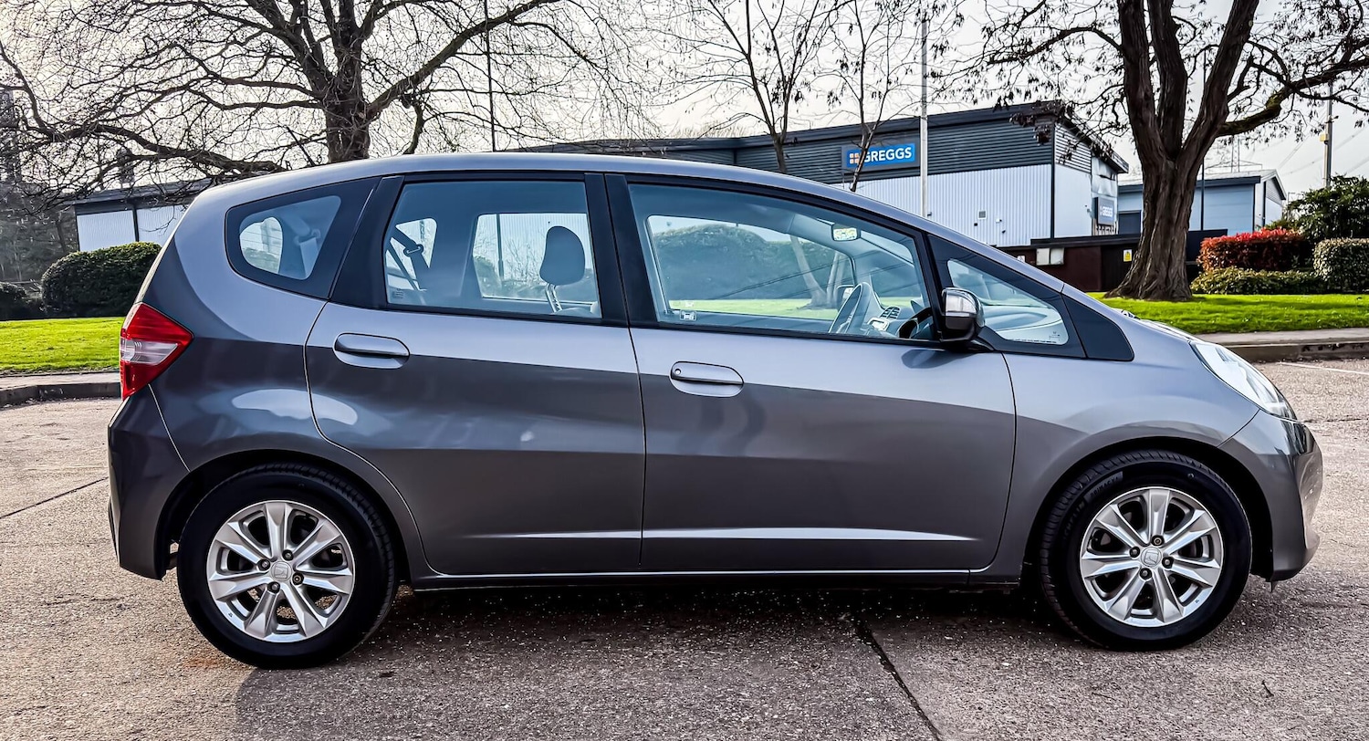 Used Honda Jazz for sale - 77970572: Photo 11