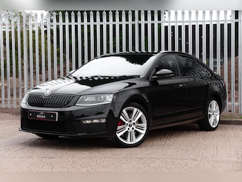 Used Skoda Octavia 2015 for sale - 75707336: Photo