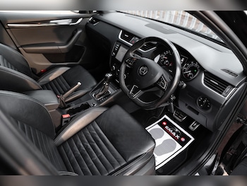 Used Skoda Octavia 2015 for sale - 75707336: Photo
