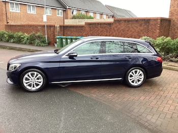 Used Mercedes-Benz C Class 2015 for sale - 77404002: Photo
