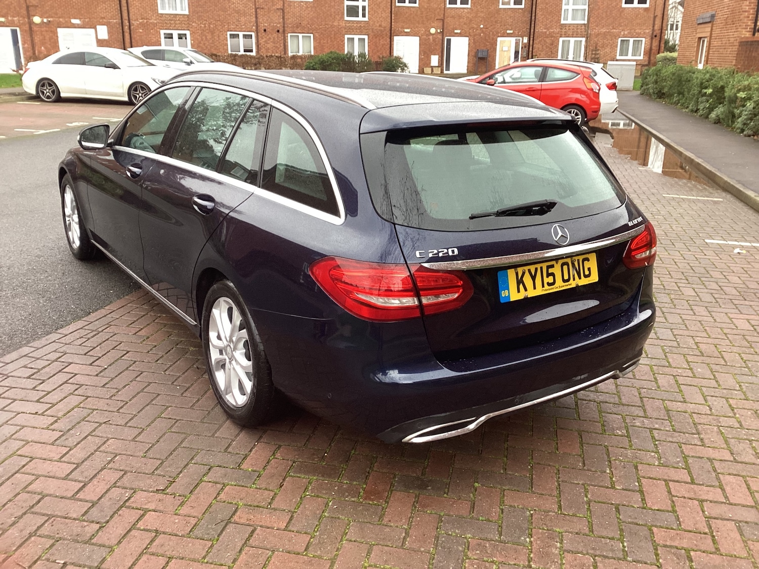 Used Mercedes-Benz C Class 2015 for sale - 77404002: Photo 8