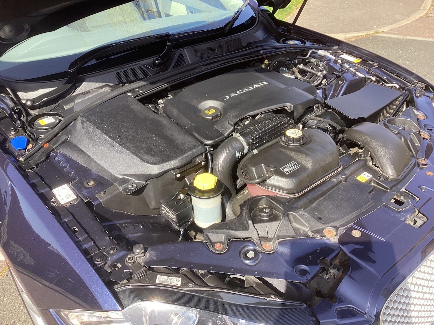 Used Jaguar XF 2014 for sale - 78163779: Photo 23