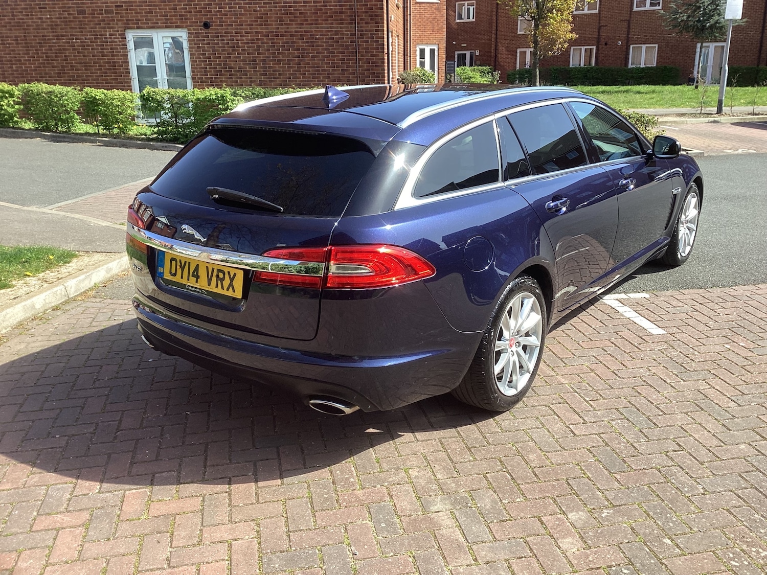Used Jaguar XF 2014 for sale - 78163779: Photo 6