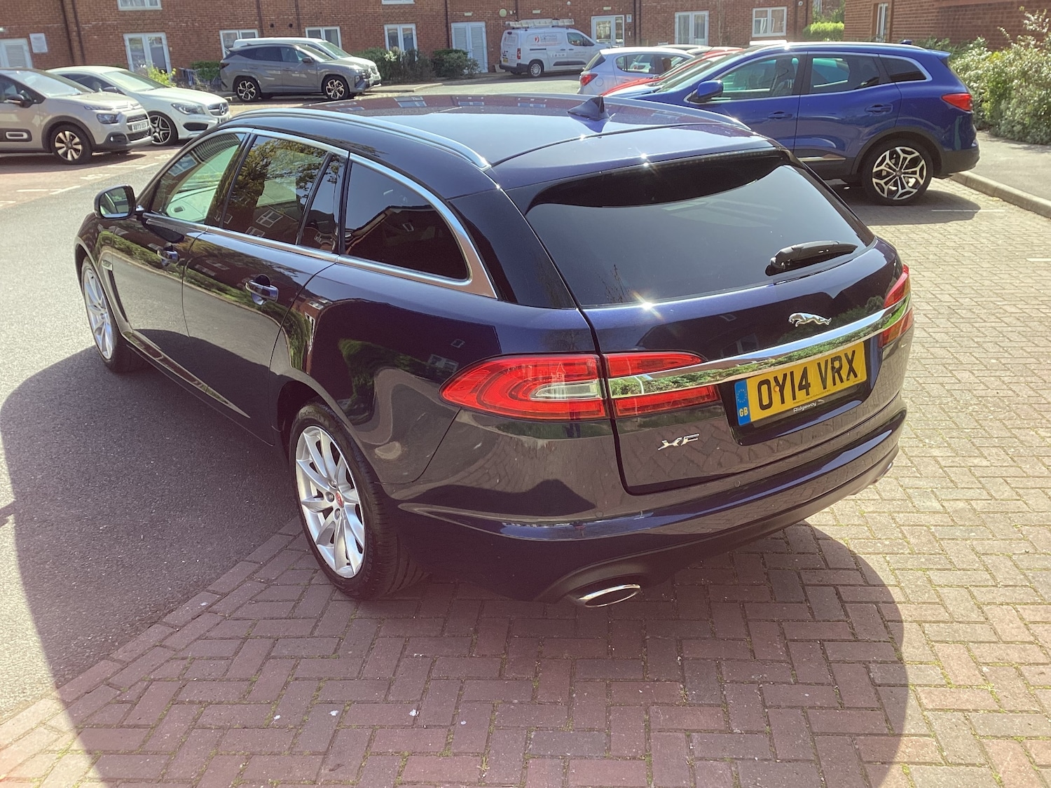 Used Jaguar XF 2014 for sale - 78163779: Photo 8
