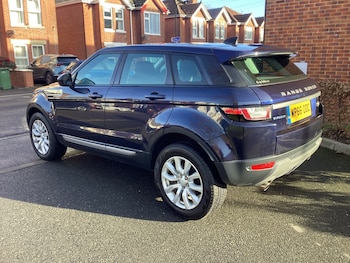 Used Land Rover Range Rover Evoque 2016 for sale - 77123290: Photo