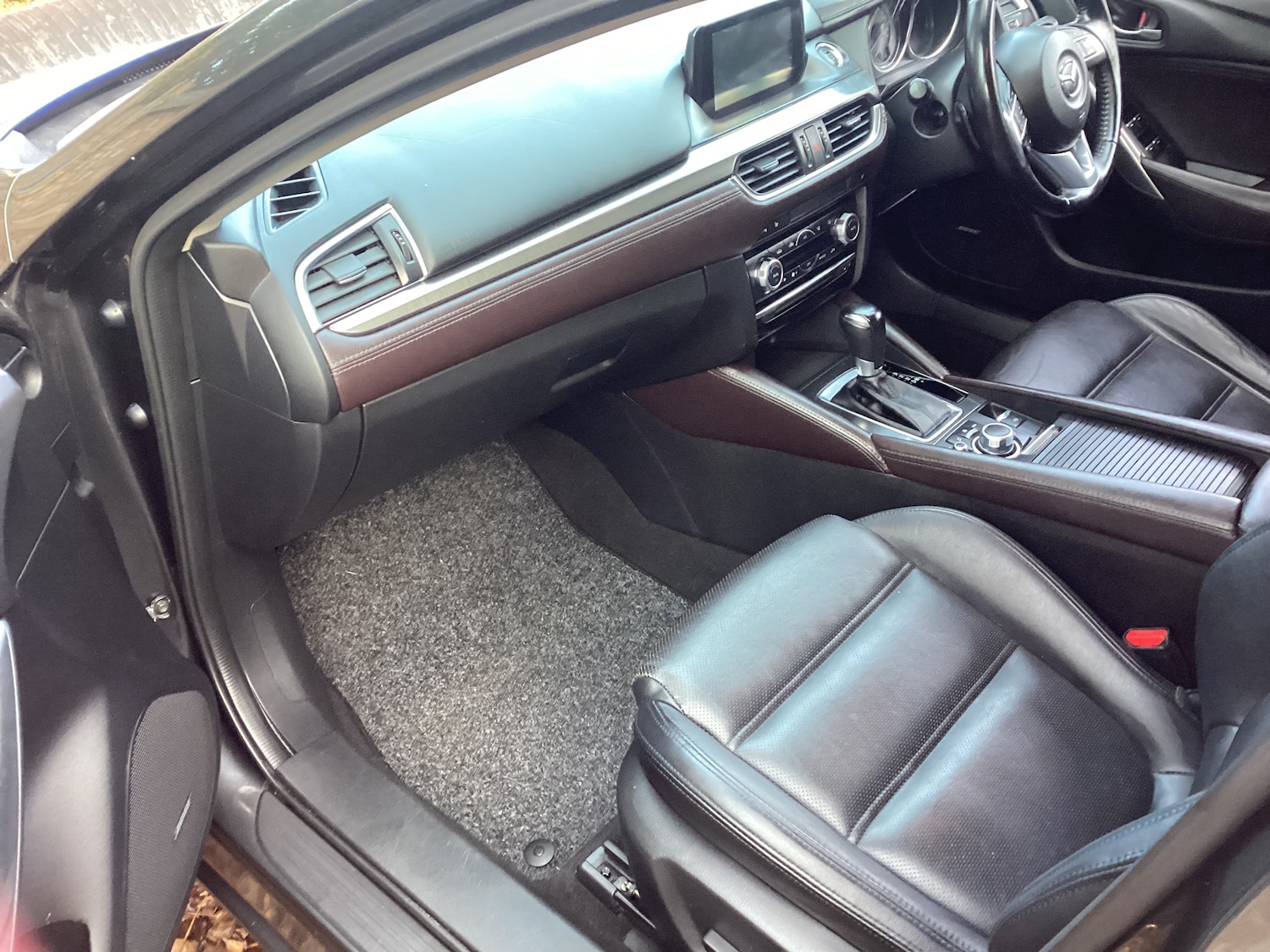 Used Mazda Mazda6 2015 for sale - 76564993: Photo 9