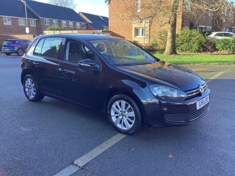 Used Volkswagen Golf 2011 for sale - 76792488: Photo 1