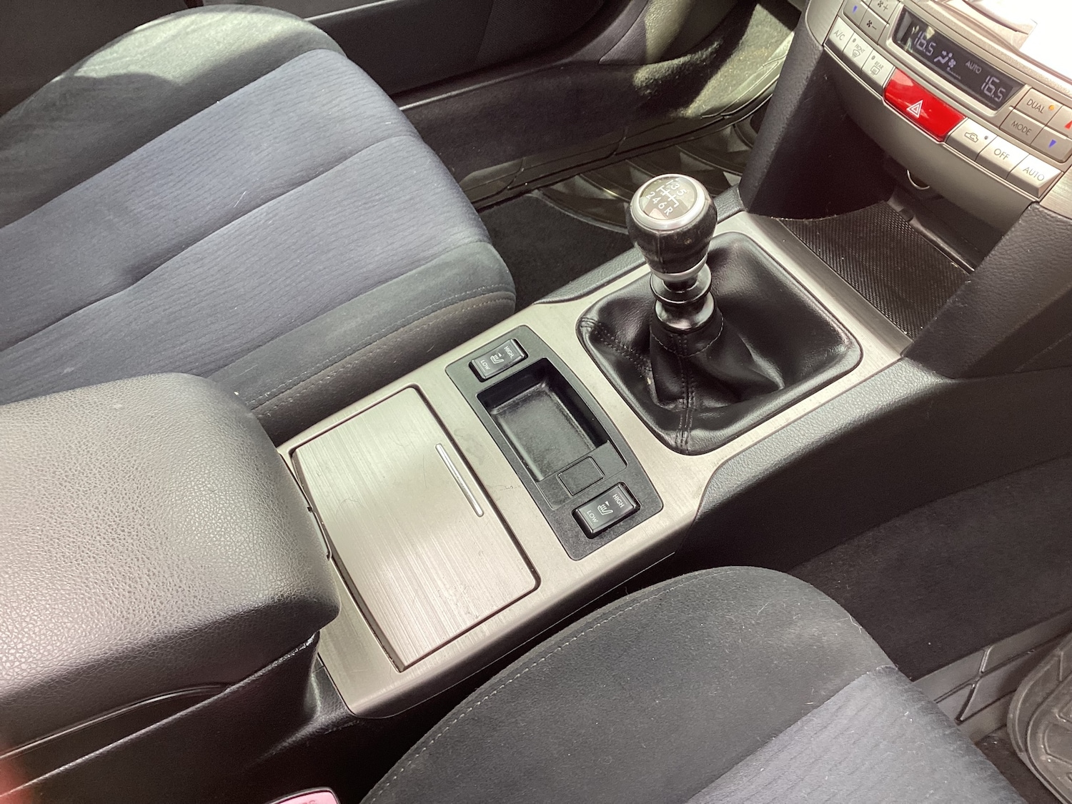 Used Subaru Outback 2011 for sale - 75970362: Photo 23