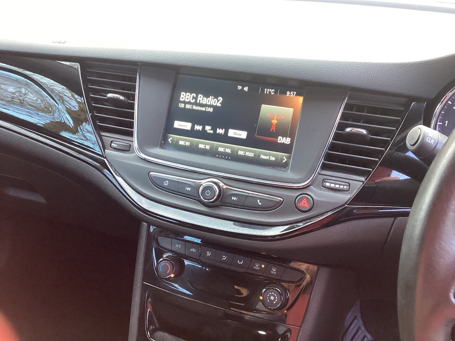 Used Vauxhall Astra 2017 for sale - 76706196: Photo 19