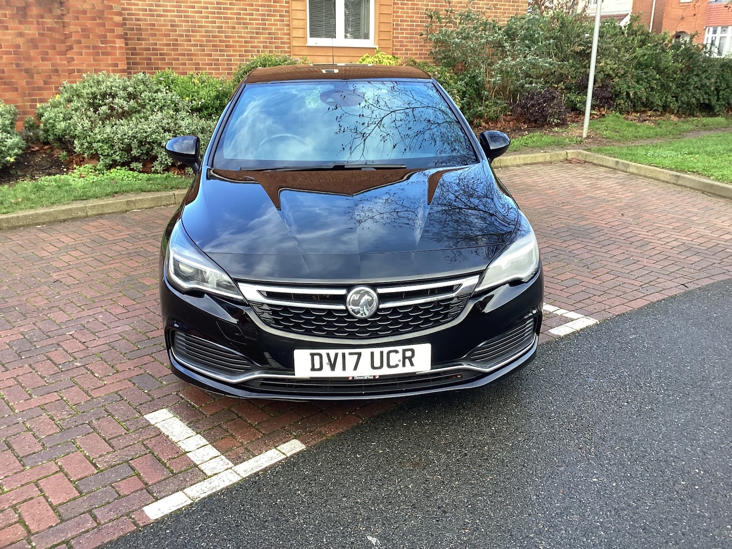 Used Vauxhall Astra 2017 for sale - 76706196: Photo 2
