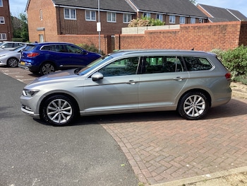 Used Volkswagen Passat 2015 for sale - 78744088: Photo